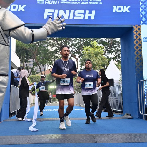 Race photo from KEMLU RUN 2026