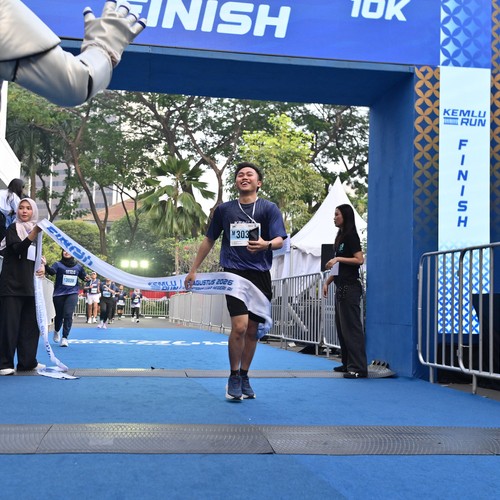 Race photo from KEMLU RUN 2026