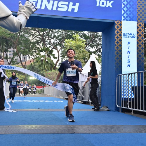 Race photo from KEMLU RUN 2026