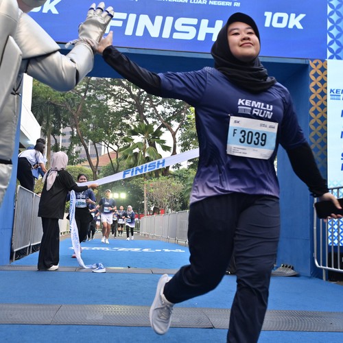 Race photo from KEMLU RUN 2026
