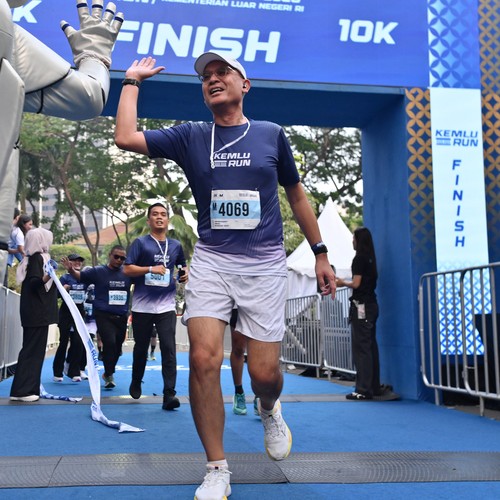 Race photo from KEMLU RUN 2026