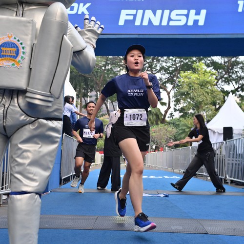 Race photo from KEMLU RUN 2026