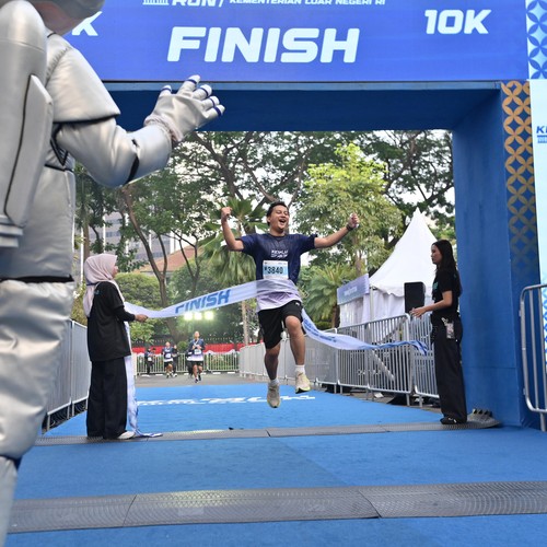 Race photo from KEMLU RUN 2026
