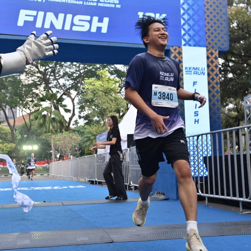 Race photo from KEMLU RUN 2026