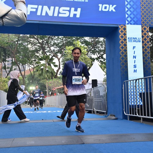 Race photo from KEMLU RUN 2026