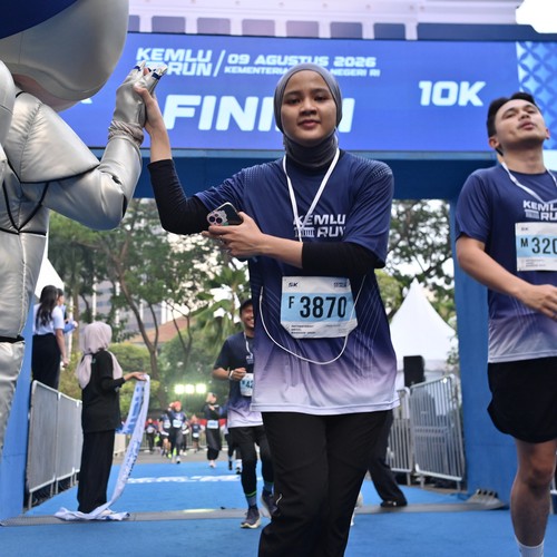 Race photo from KEMLU RUN 2026