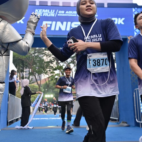 Race photo from KEMLU RUN 2026