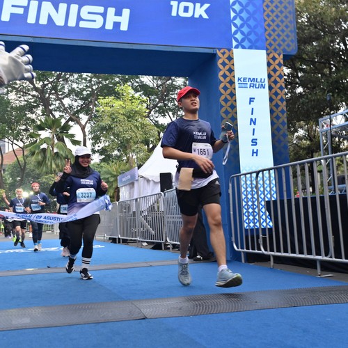 Race photo from KEMLU RUN 2026