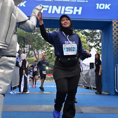 Race photo from KEMLU RUN 2026