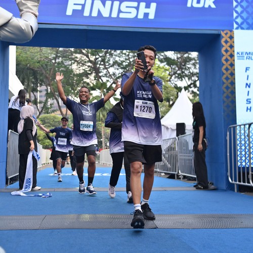 Race photo from KEMLU RUN 2026