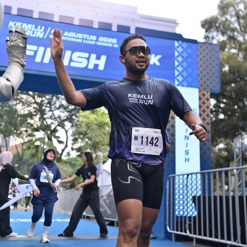 Race photo from KEMLU RUN 2026