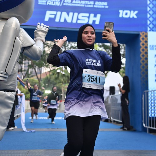 Race photo from KEMLU RUN 2026