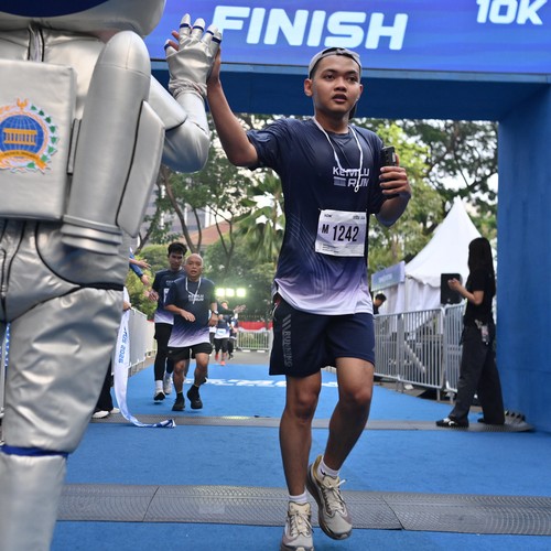 Race photo from KEMLU RUN 2026