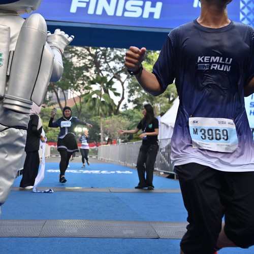 Race photo from KEMLU RUN 2026