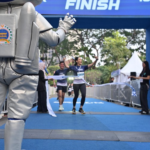 Race photo from KEMLU RUN 2026