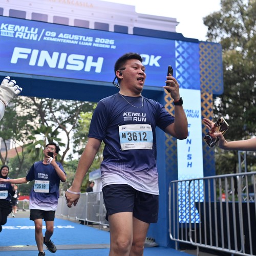 Race photo from KEMLU RUN 2026