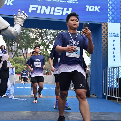 Race photo from KEMLU RUN 2026
