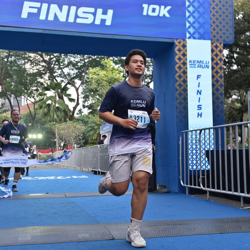 Race photo from KEMLU RUN 2026