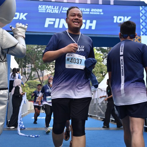 Race photo from KEMLU RUN 2026