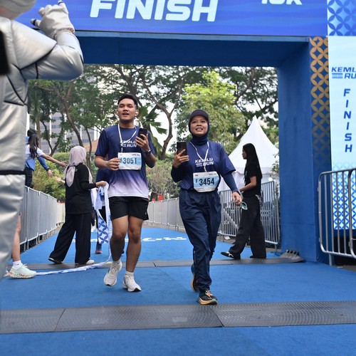 Race photo from KEMLU RUN 2026