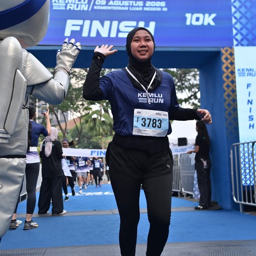 Race photo from KEMLU RUN 2026