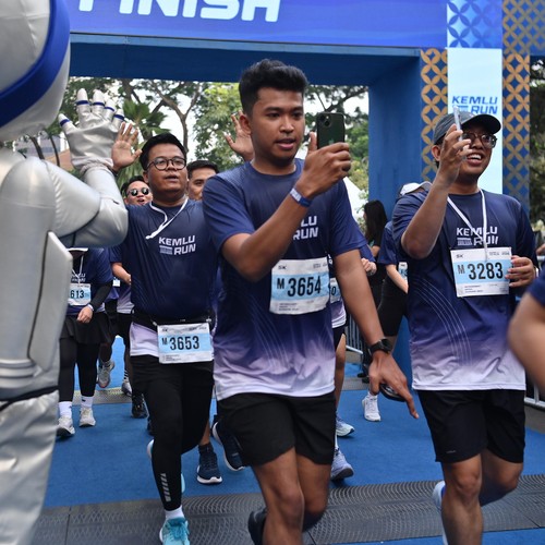 Race photo from KEMLU RUN 2026