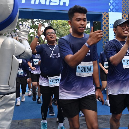 Race photo from KEMLU RUN 2026