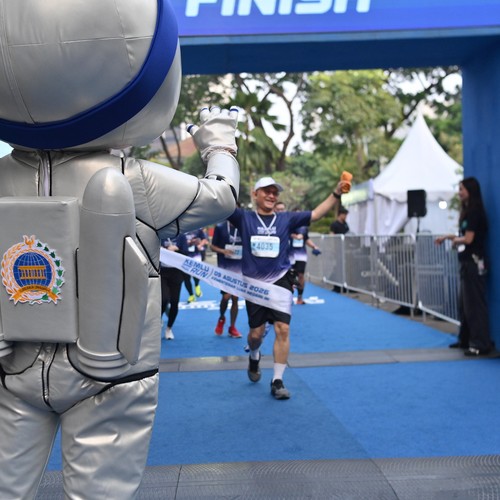 Race photo from KEMLU RUN 2026