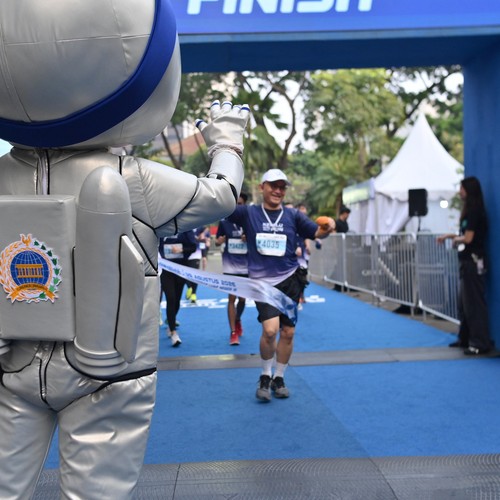 Race photo from KEMLU RUN 2026