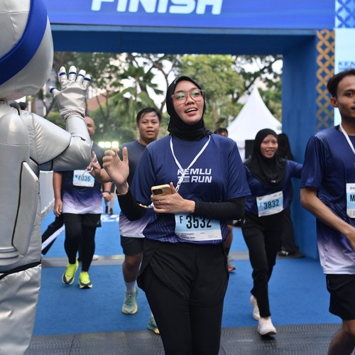 Race photo from KEMLU RUN 2026