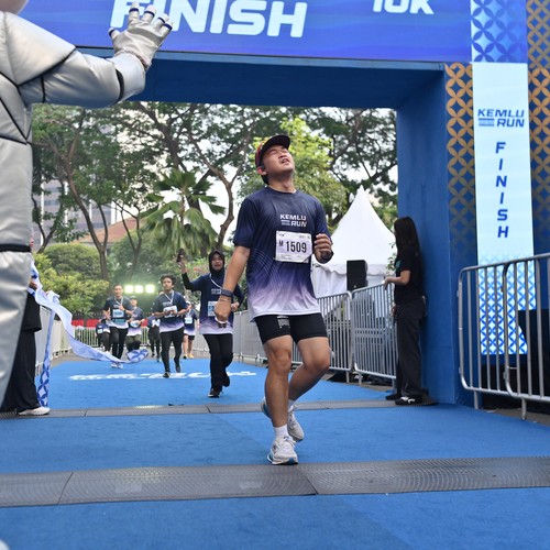 Race photo from KEMLU RUN 2026