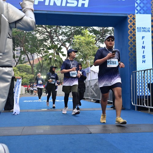 Race photo from KEMLU RUN 2026
