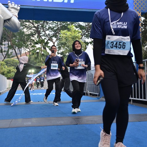 Race photo from KEMLU RUN 2026