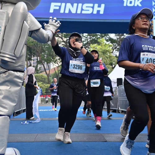 Race photo from KEMLU RUN 2026