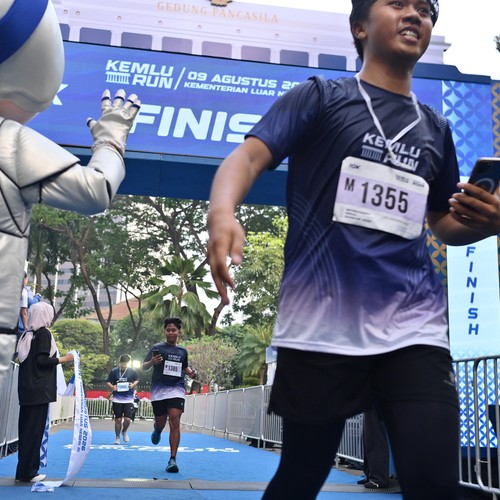 Race photo from KEMLU RUN 2026