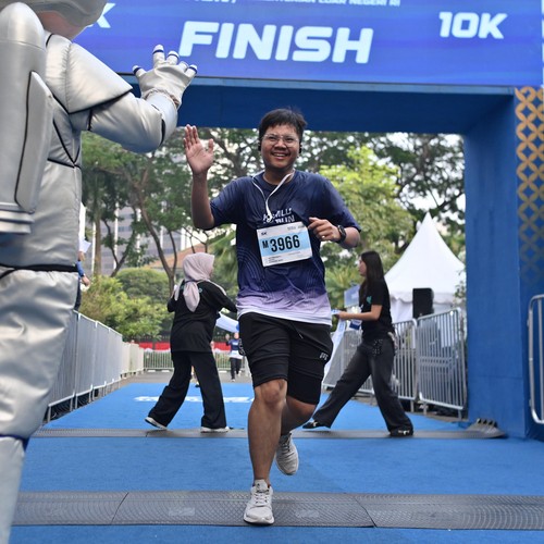 Race photo from KEMLU RUN 2026