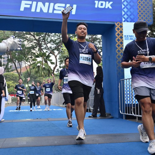 Race photo from KEMLU RUN 2026