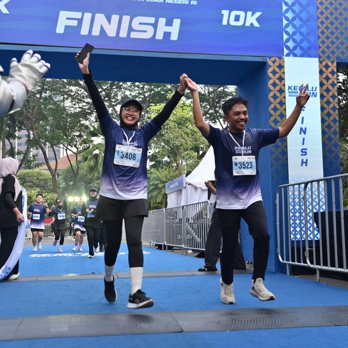 Race photo from KEMLU RUN 2026
