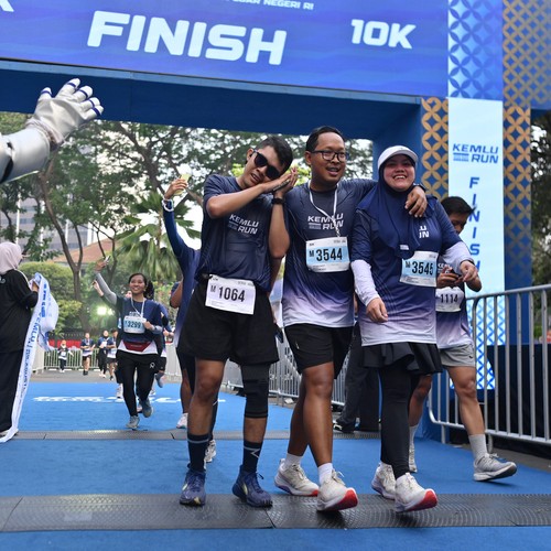 Race photo from KEMLU RUN 2026