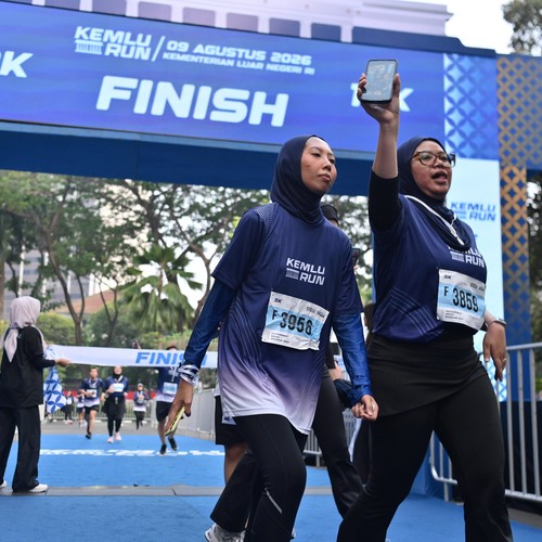 Race photo from KEMLU RUN 2026
