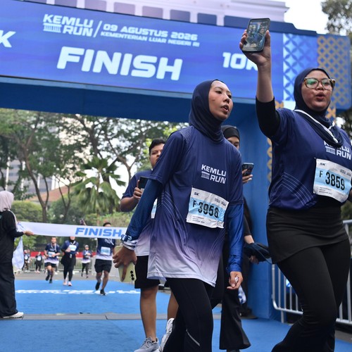 Race photo from KEMLU RUN 2026