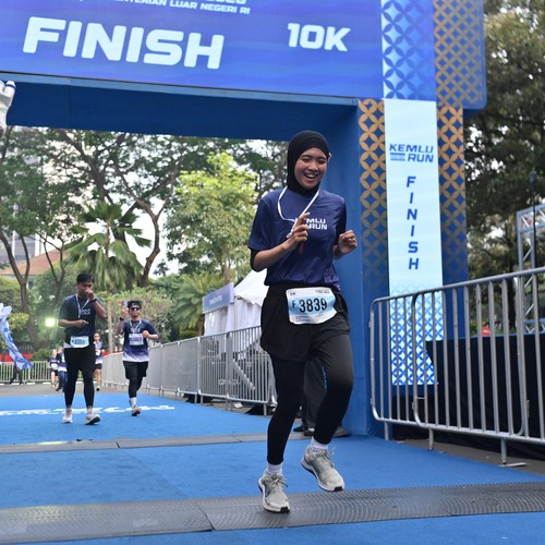 Race photo from KEMLU RUN 2026