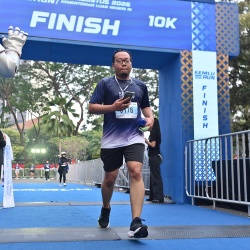 Race photo from KEMLU RUN 2026