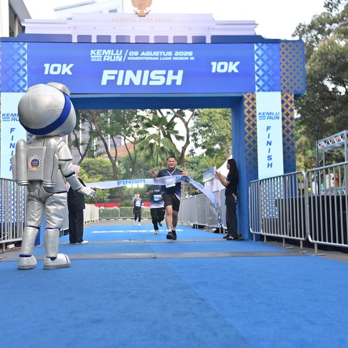Race photo from KEMLU RUN 2026