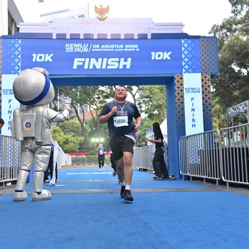 Race photo from KEMLU RUN 2026