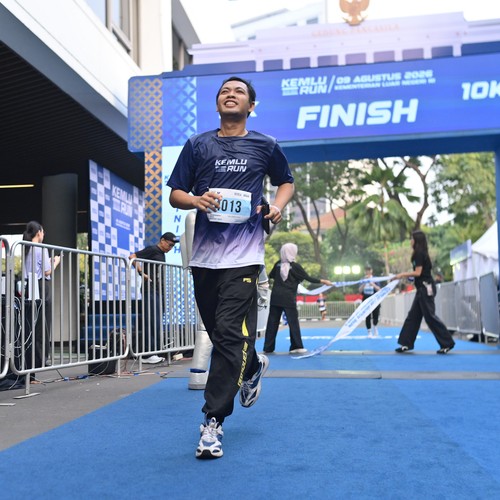 Race photo from KEMLU RUN 2026