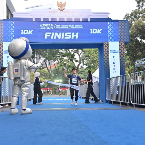 Race photo from KEMLU RUN 2026