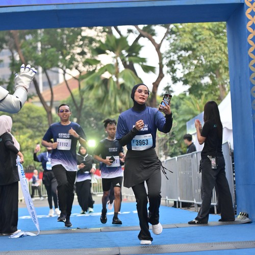 Race photo from KEMLU RUN 2026