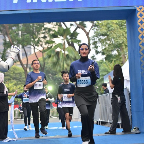 Race photo from KEMLU RUN 2026