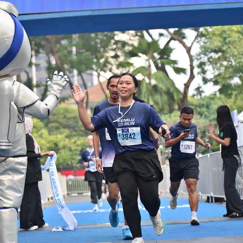 Race photo from KEMLU RUN 2026